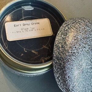 Earl Grey Creme Black Tea in Silver Tin